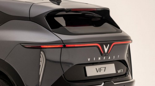 vinfast-vf7